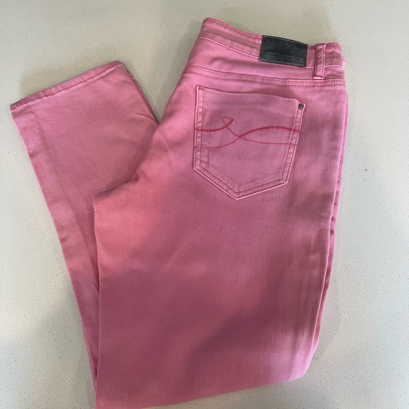 Pink denim jeans - Picture 2 of 4